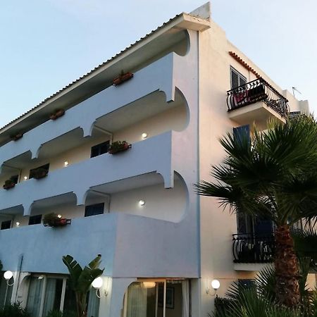 Baia Degli Dei Apartment Giardini Naxos Exterior photo